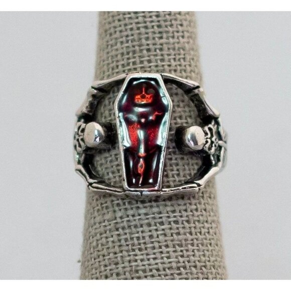 Size 5 1/2, Brutalist Coffin Silver Tone Skull Demon Ring - C4 - Picture 1 of 3